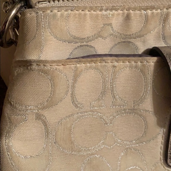 Authentic Coach Crossbody - Picture 3 of 3